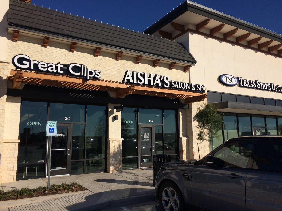 6 99 Haircuts At Great Clips In Riverstone Village Next To New